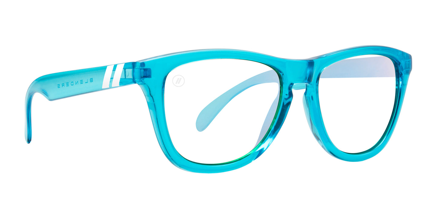 L Series | Readers - Aqua Lounge | Readers
