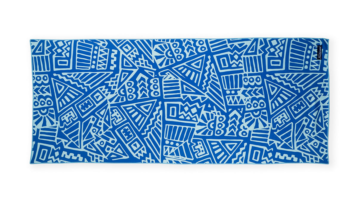 Bermuda Blues Microfiber Beach Towel — Knockaround.com
