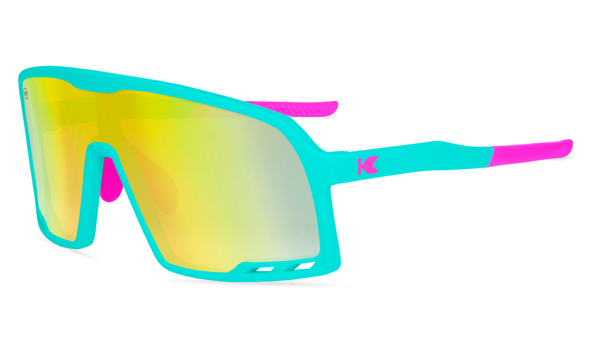 House Party Campeones | Wraparound Sunglasses